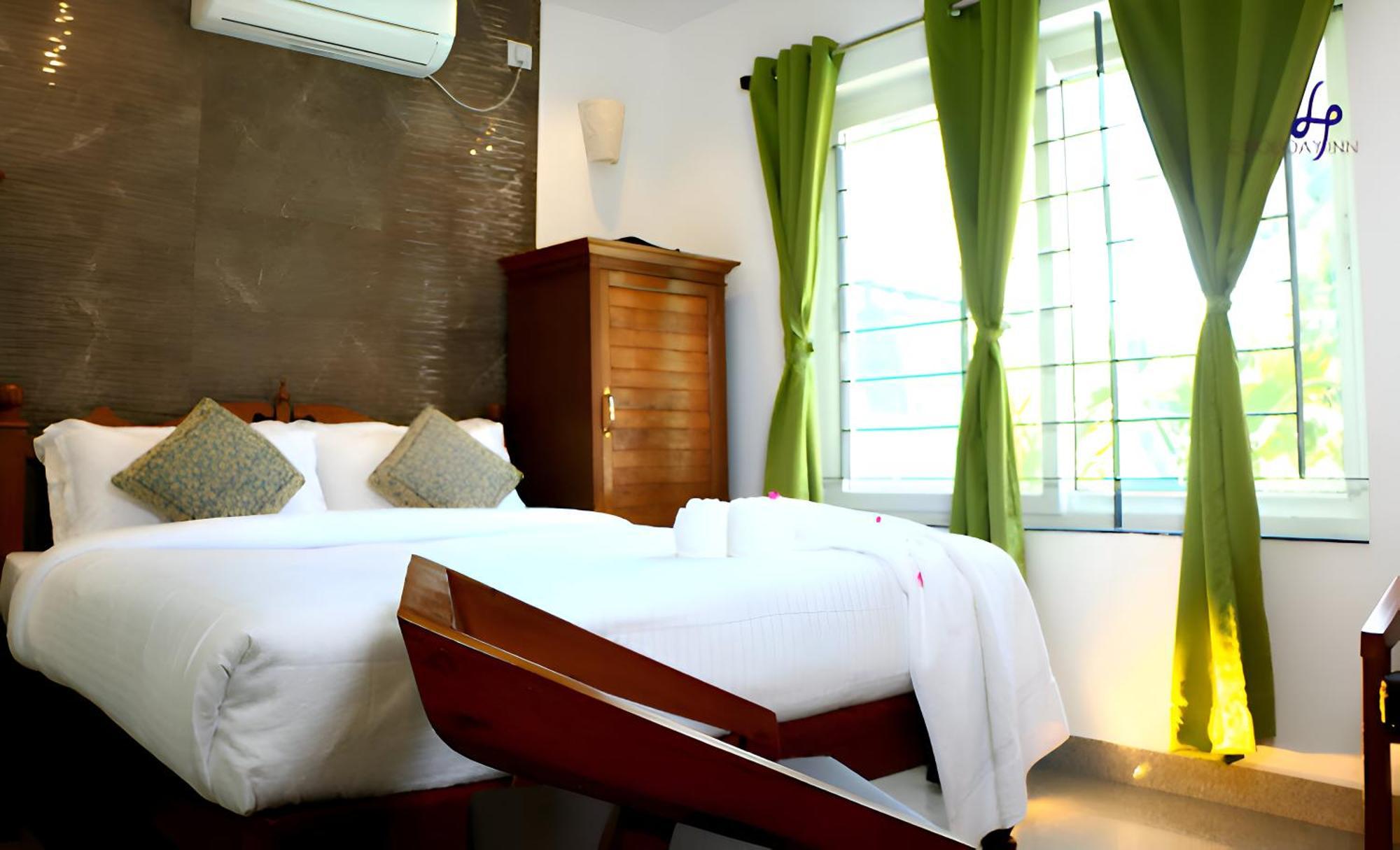 Le Holiday Inn Ποντισερί Εξωτερικό φωτογραφία