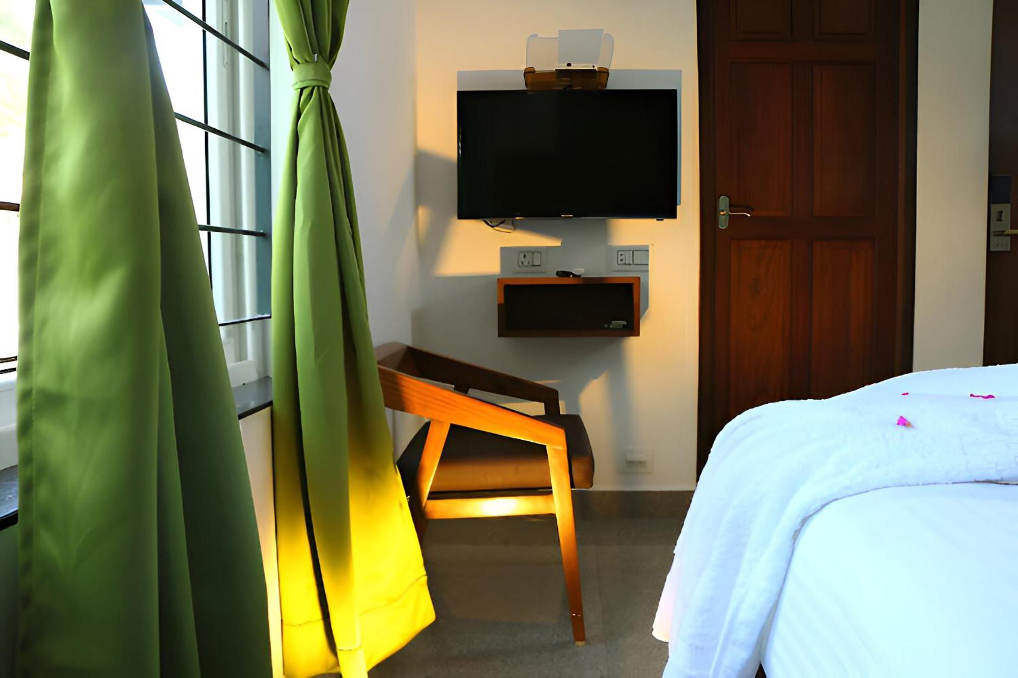 Le Holiday Inn Ποντισερί Εξωτερικό φωτογραφία